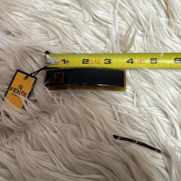 New Fendi hair barrette clip ✨100% Authentic✨ - Picture 5 of 5